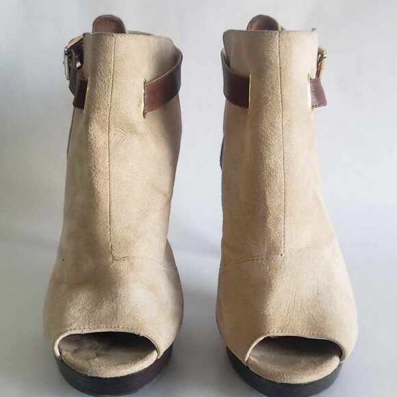 N.Y.L.A. Mariah Peep Toe Bootie - Picture 4 of 4